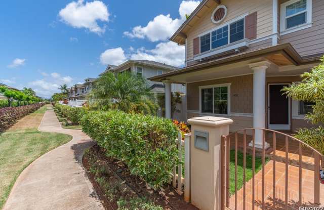 3 Bed 2.5 Bath Townhome in Spinnaker Place Townhomes 2 photos photos