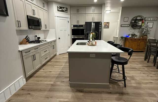 46 South 2920 West - 46 South 2920 West, Lehi, UT 84043