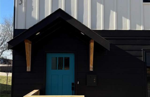 19813 N Ferry Street photos photos