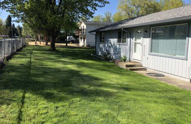 807 Poplar St - 807 Poplar Street, Cove, OR 97824