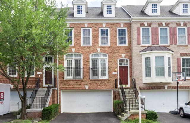 4597 BARRINGER PLACE - 4597 Barringer Place, Fair Oaks, VA 22030