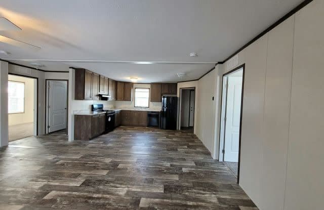 711 Romeo Dr - 711 Romeo Drive, Lakeville, MN 55044