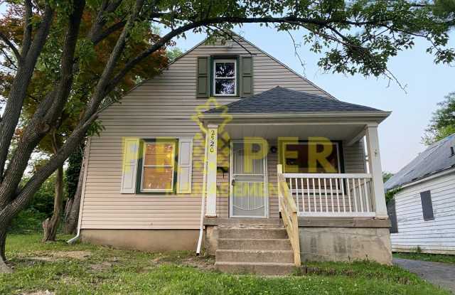 2 bedrooms 1 bathroom house - 2520 Theodore Avenue, Dayton, OH 45405