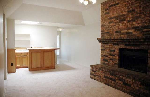 311 Dogwood Drive Gallery 3