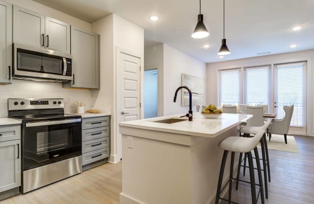 The Collins Luxury Apartments Gallery 3