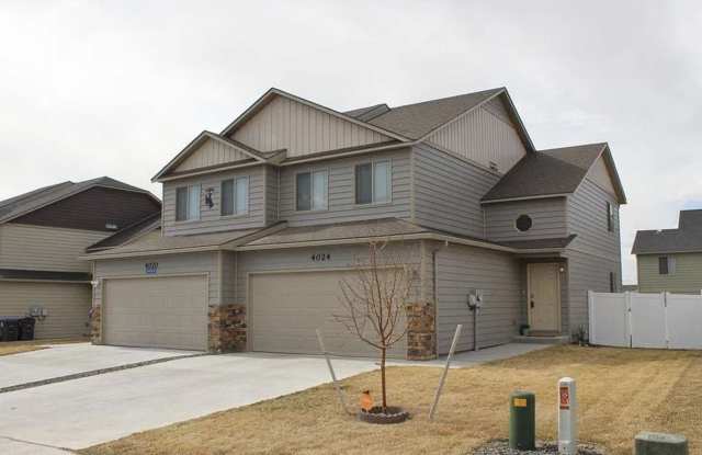 4024 Saddle Ridge Trail Gallery 1