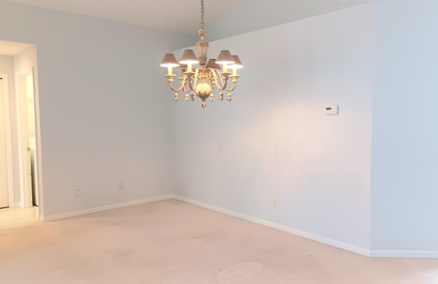 12216 SE Plandome Drive Gallery 4