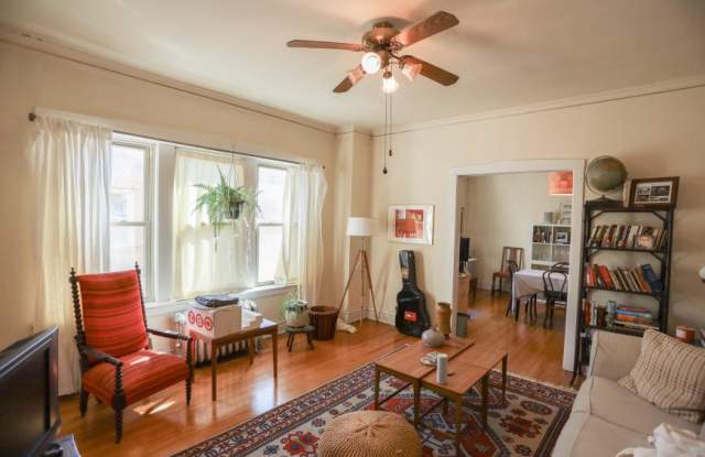 2856 West Eastwood photos photos