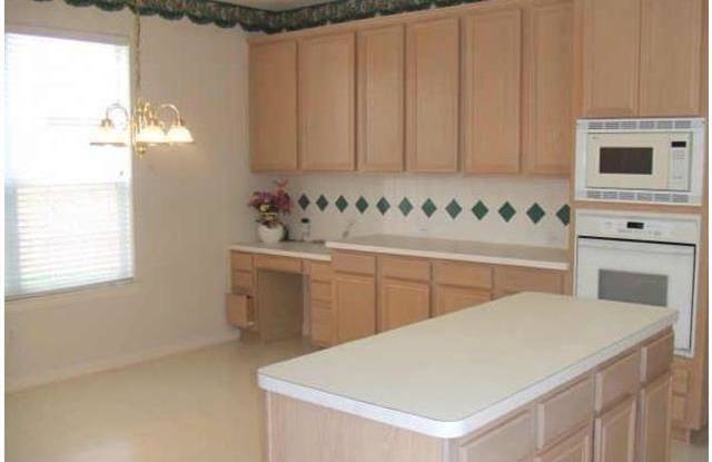 4420 Foxtail Lane Gallery 2