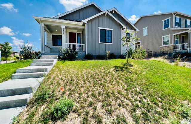 $0 DEPOSIT OPTION. INVITING 3 BED HOME IN EASTPOINT PARK, NORTH COMMERCE CITY - 9992 Reunion Parkway, Commerce City, CO 80022