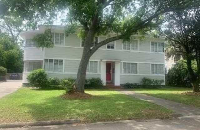 957 Dauphin Street photos photos