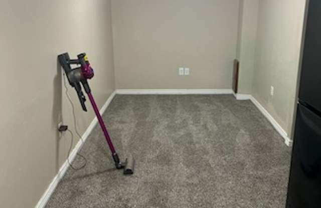 Charming basement apartment photos photos