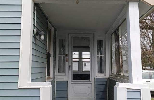 15345 Sumner Gallery 3