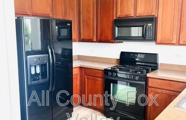 503 S Lakeside Court Gallery 2