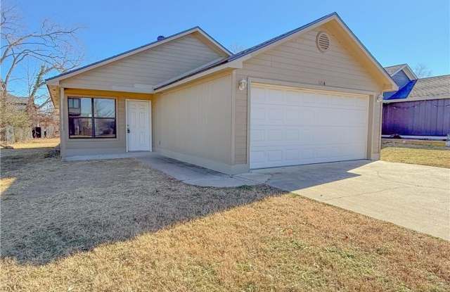 1214  NE Monroe photos photos