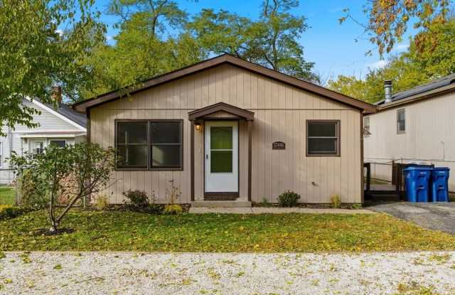 37446 E Park Lane - 37446 East Park Lane, Fox Lake Hills, IL 60046