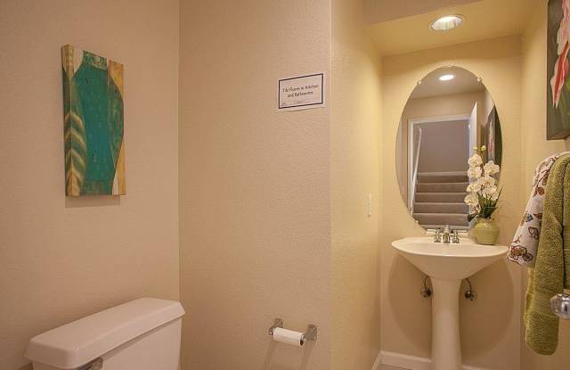 370 Montecito Way Gallery 4