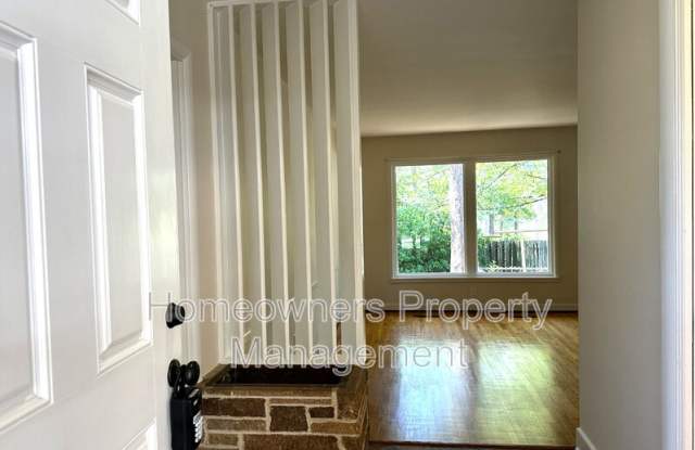 314 Westview Drive Gallery 3