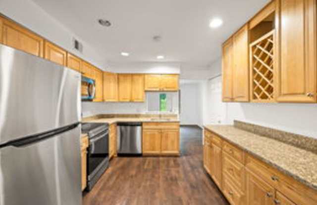 132 Pinecrest Ln Gallery 3