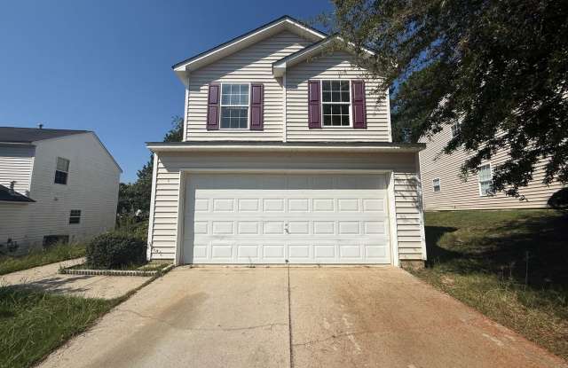 Spacious 3BD, 2.5BA Raleigh Home Near White Oak Crossing and Downtown Raleigh photos photos