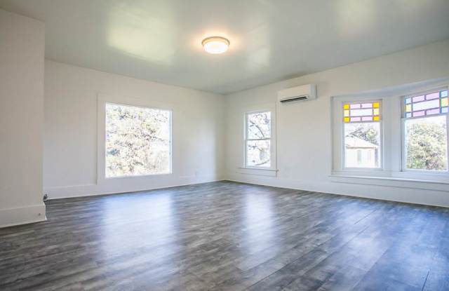 135 Montello Ave Gallery 1