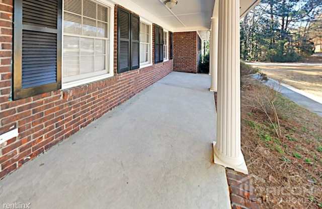 2895 Elizabeth Lane Gallery 3