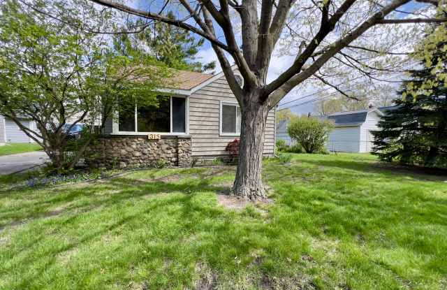 315 E Cowan Ave photos photos