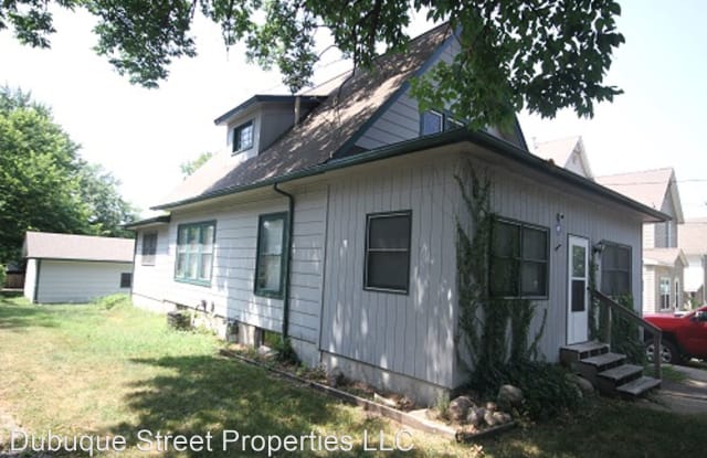 1352 E 12th St - 1352 East 12th Street, Des Moines, IA 50316