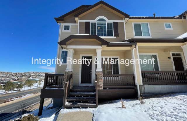 3 Bed/2.5 Bath Townhome, 1241 sq ft, 1399 Turnberry Pl photos photos