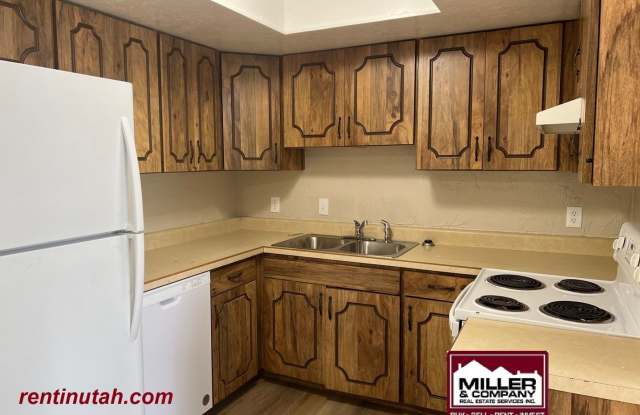 Cute West Jordan Twin Home For Rent!! 7684 S. Sunrise Place (1610 W) Gallery 3