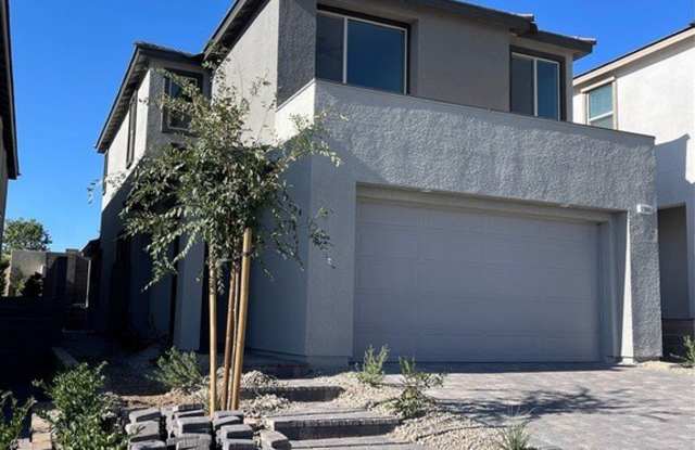 11845 Pied Harrier Avenue Gallery 1
