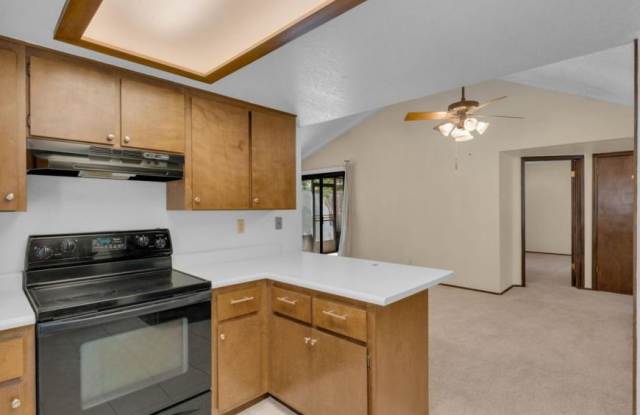 1637 North Fairway Drive Gallery 4