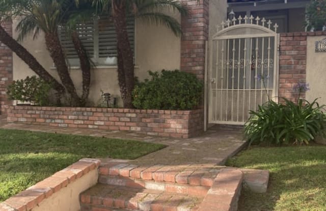 1223 Berkeley Street - 1223 Berkeley Street, Santa Monica, CA 90404