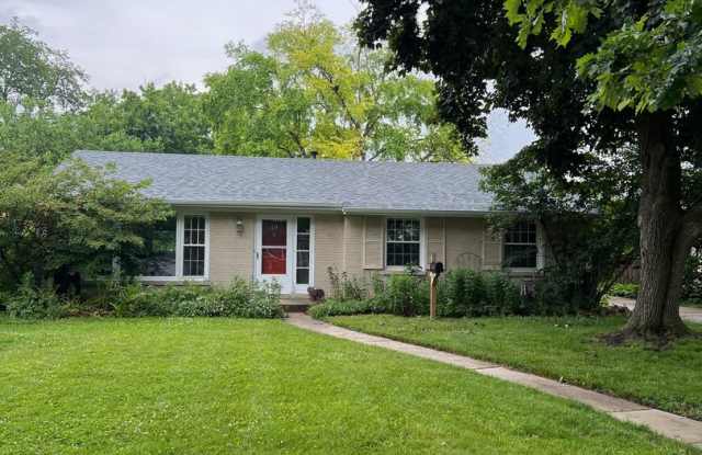 Lovely brick ranch in a gardener's dream - 48 North Linden Avenue, Palatine, IL 60074