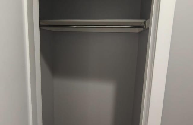 1105 MOUNT VERNON Street unit: A Gallery 2