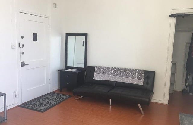 7900 Beverly Boulevard - 7900 Beverly Boulevard, Los Angeles, CA 90048