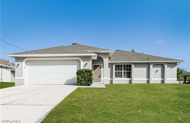 749 Colyer Street E photos photos