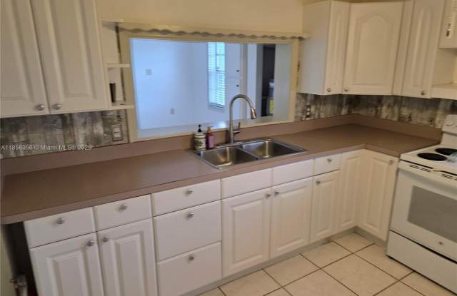 4321 Kirby Loop Road - 4321 Kirby Loop Road, Fort Pierce South, FL 34981