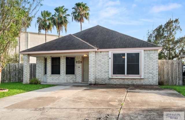 2824 PARKVIEW LN. photos photos