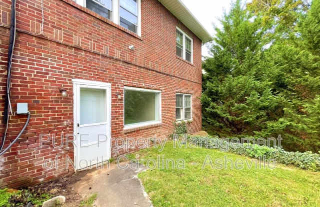21 Vermont Avenue - Unit 2- DOWNSTAIRS Gallery 1