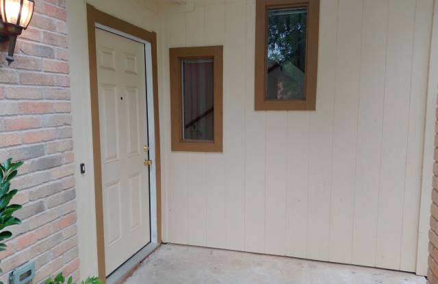 1128 Royal Crest Dr - 1128 Royal Crest Drive, Killeen, TX 76549 1128 Royal Crest Dr - 1128 Royal Crest Drive, Killeen, TX 76549