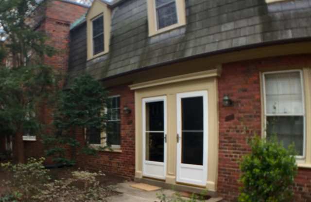 Updated 1BR/1BA 2-level TH in great location photos photos