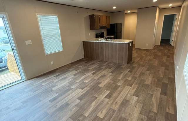 100 Mill Creek Ct Gallery 3