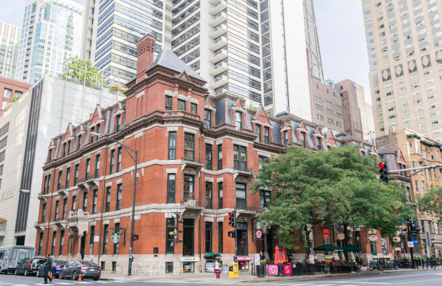 42 East Chicago Avenue - 42 E Chicago Ave, Chicago, IL 60611