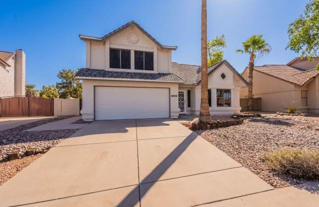 $3,250 Updated Mesa 85205 Pool  Spa Home For Lease- 3 Beds Plus Bonus Room With 2.5 Baths! photos photos