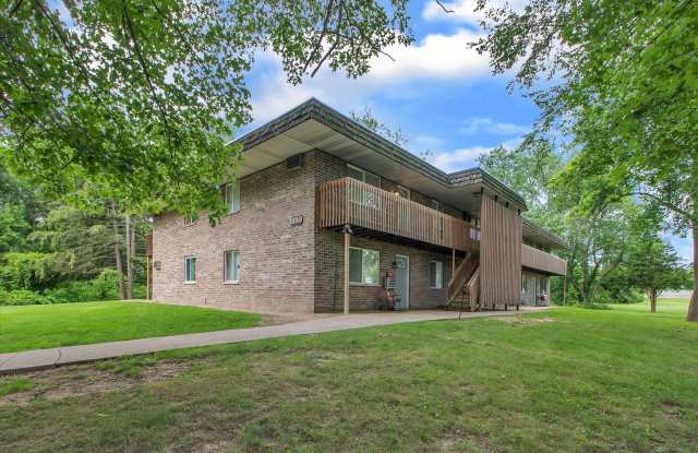 Birchwood Apartments (BW Apartments LLC) photos photos