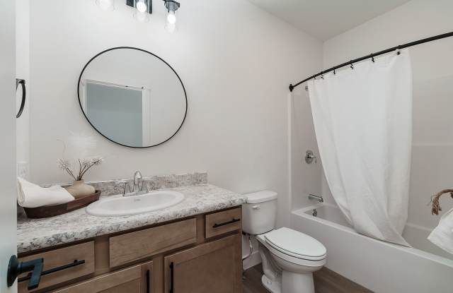 1129 Buffalo Crossing - 1 Gallery 4