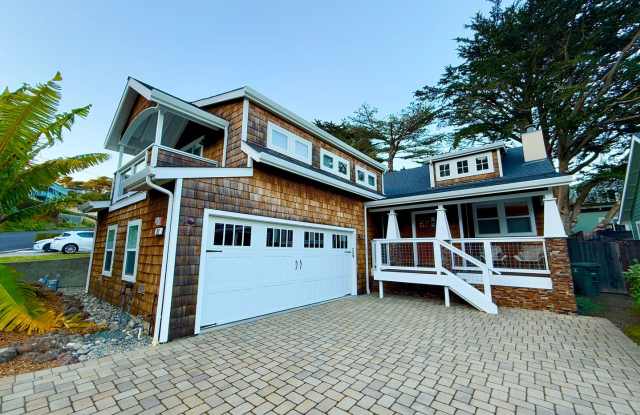Luxurious Pacifica Retreat with Bonus Suite & EV Ready! Gallery 3