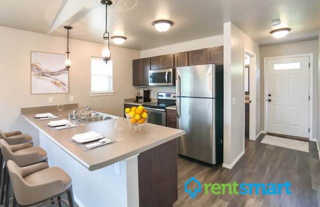 4947 Potter Park Loop 201 Gallery 4