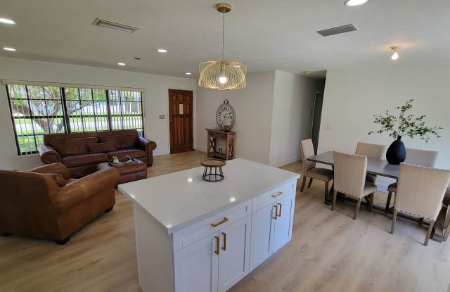 9520 Southwest 188th Terrace photos photos